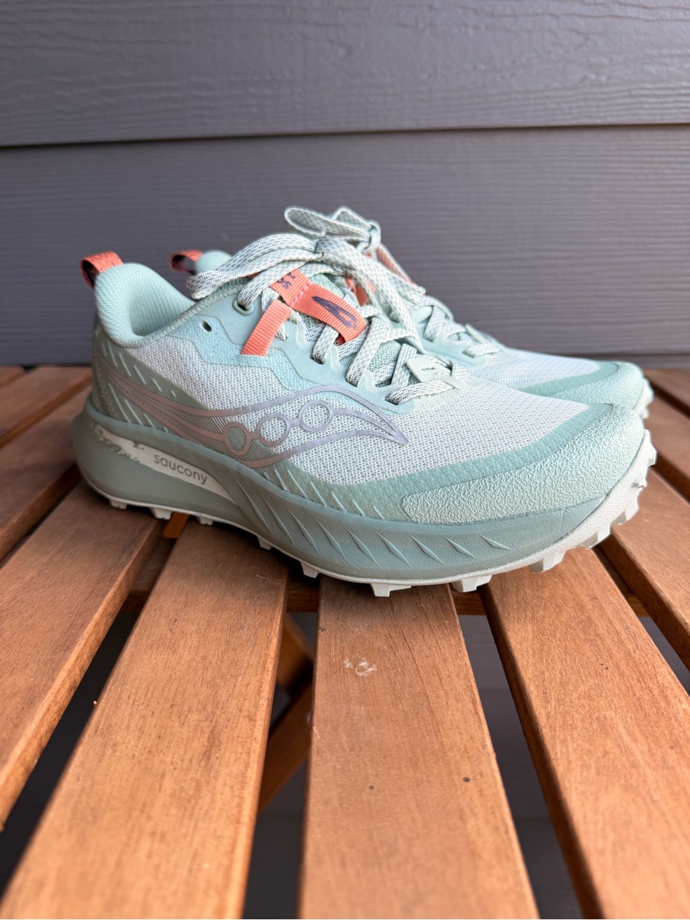 Saucony Peregrine 15 Trail Running Shoes Size- Women’s size 7